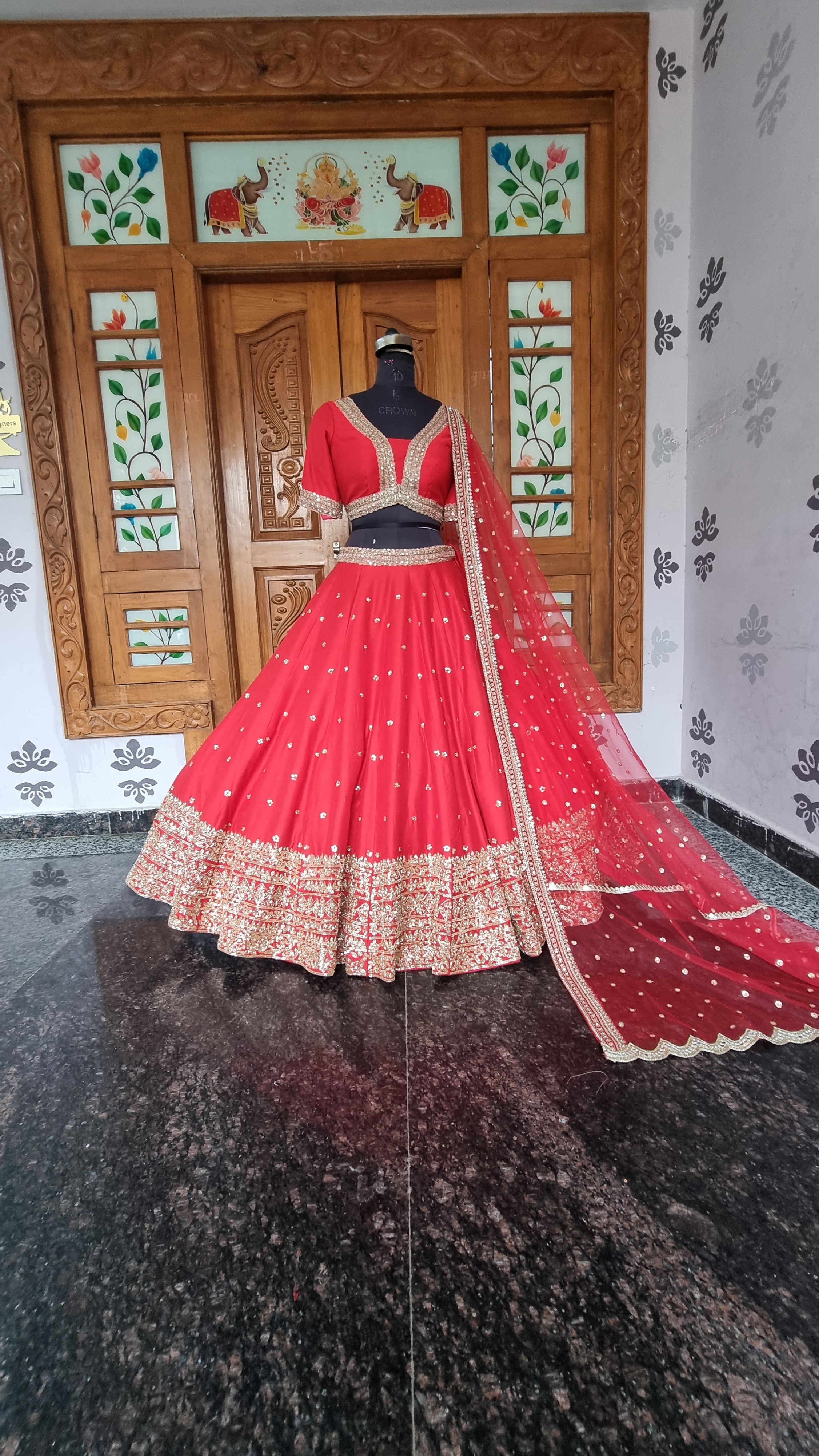 The Shadiyon Ki Rani Heritage Bridal Lehenga