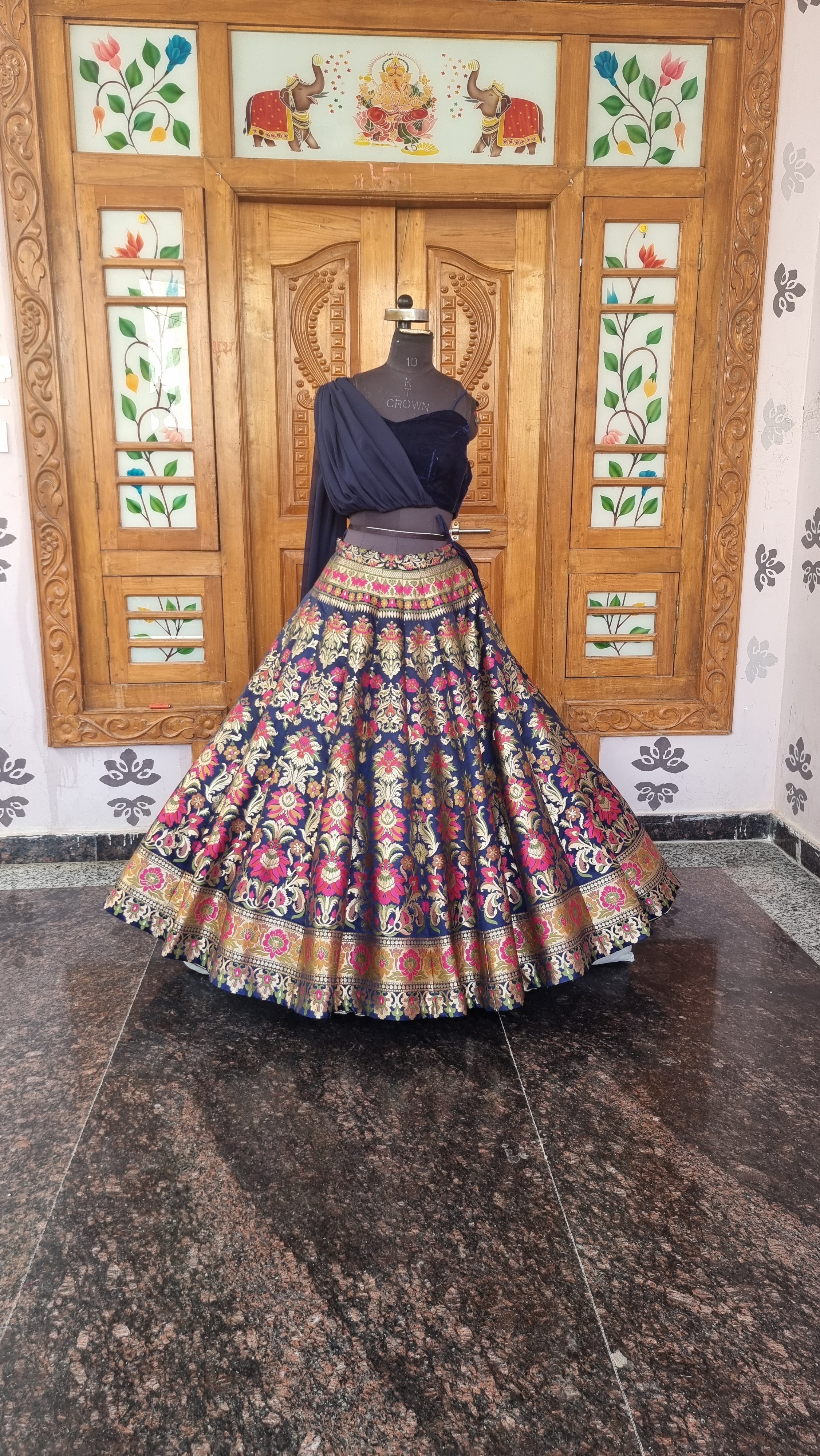 Meenakari Banarasi Lehenga,