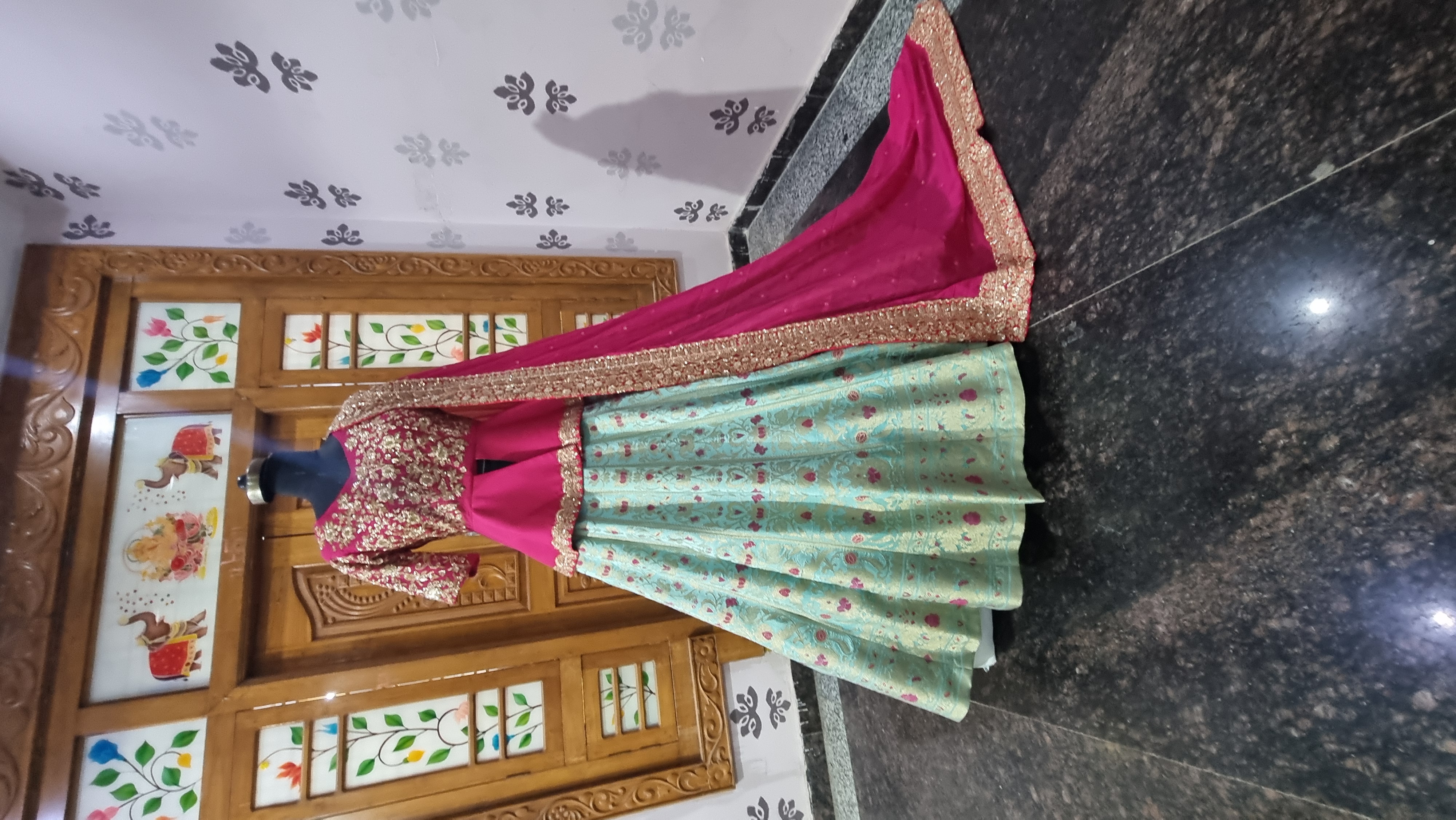 The Emerald Oasis – Pista Green Meenakari Banarasi Lehenga