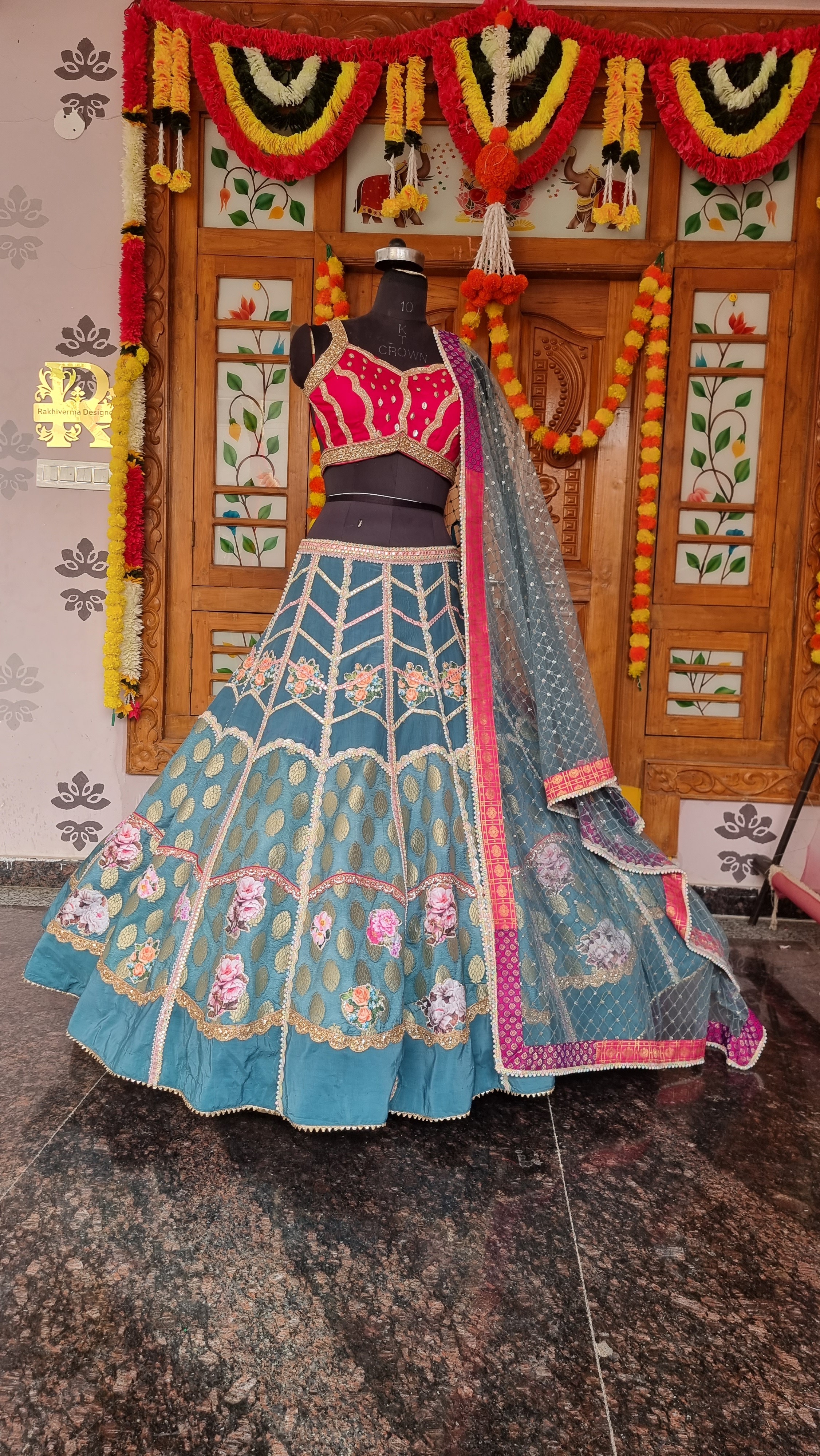 The Meera Gauri Kalidaar Lehenga